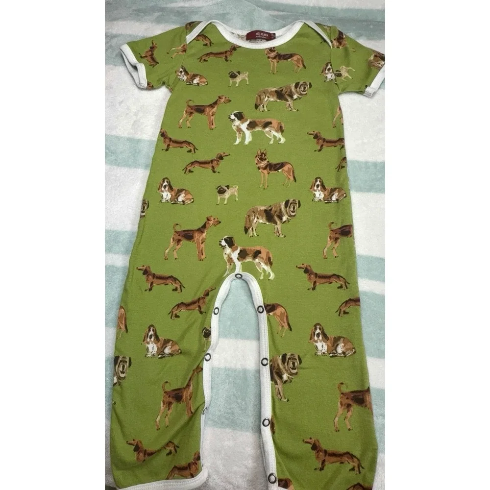 Infant toddler boys/girls size 12-18 MilkBarn one piece outfit. Great condition